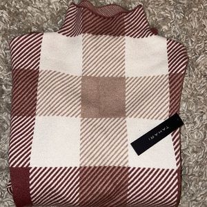 Tahari Plaided Sweater